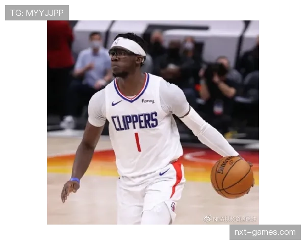 杰克逊季后赛表现亮眼,潜力新星闪耀关键时刻