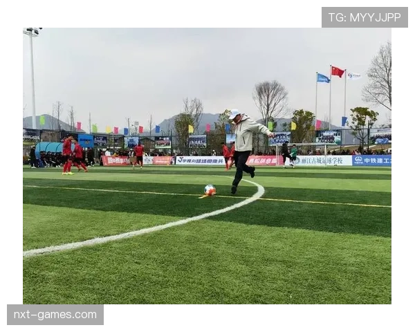 Foden 以球场激情和卓越技术引领团队协作,推动现代足球竞争力持续提升 Foden 以球场激情和卓越技术引领团队协作,推动现代足球竞争力持续提升