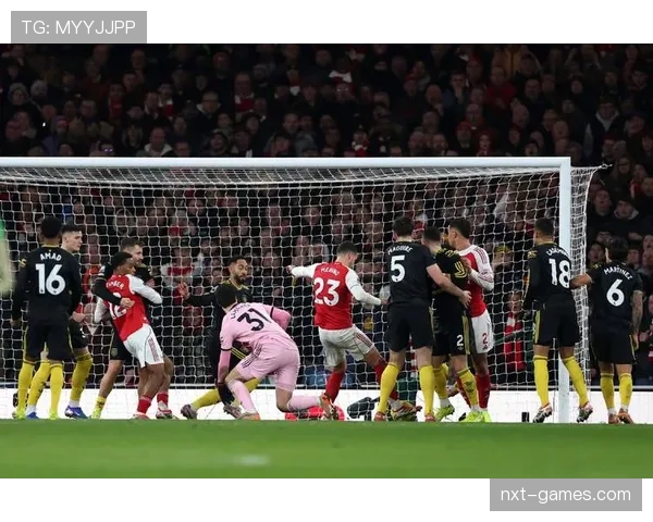 曼联防线稳固迎战强敌,展现竞争力提升潜力 曼联防线稳固迎战强敌,展现竞争力提升潜力