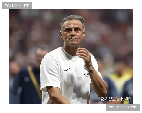 恩里克战术纪律引领球队稳步崛起,足坛掀起新一轮战术革新浪潮 恩里克战术纪律引领球队稳步崛起,足坛掀起新一轮战术革新浪潮