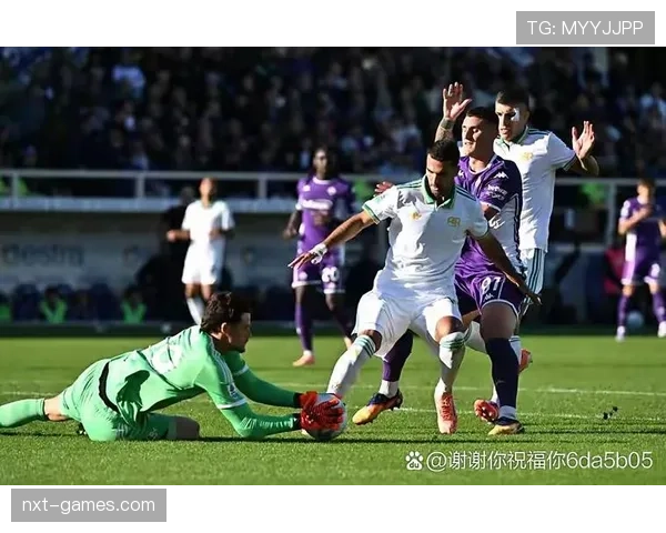 米特罗维奇闪耀英超关键战，助球队豪取争四重要胜利